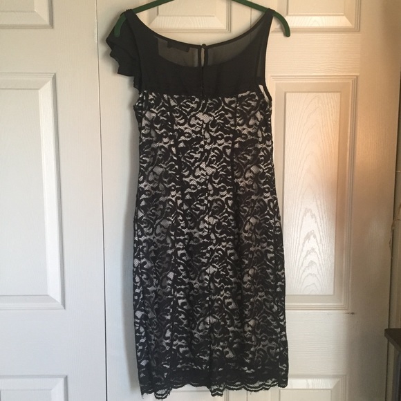 🆕 NWT Lace Cocktail Dress - Picture 5 of 8